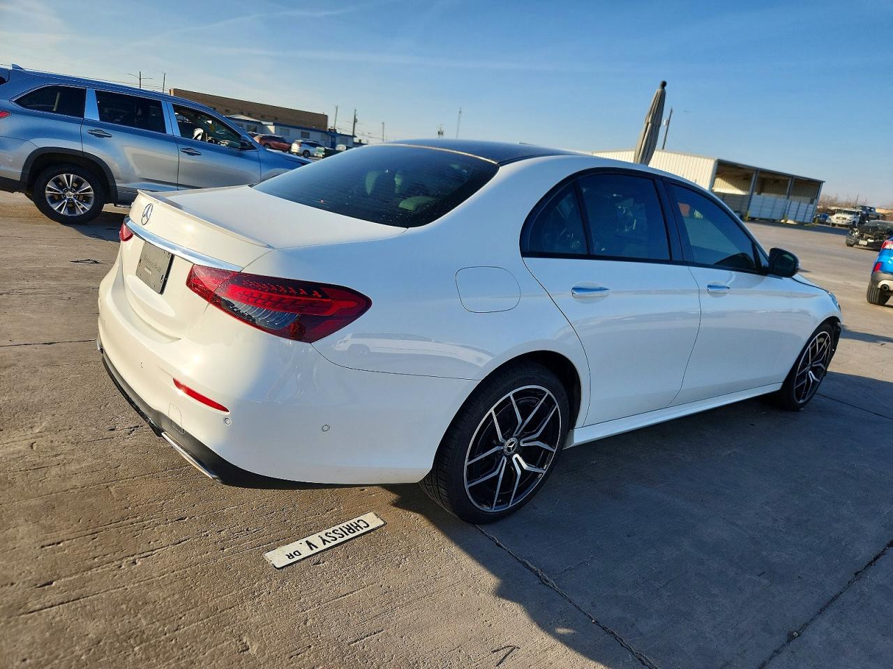 2022 MERCEDES-BENZ E 350 photo 5