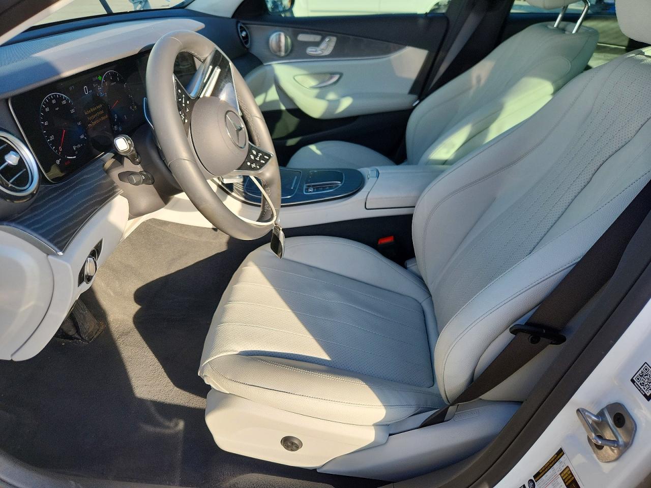 2022 MERCEDES-BENZ E 350 photo 13