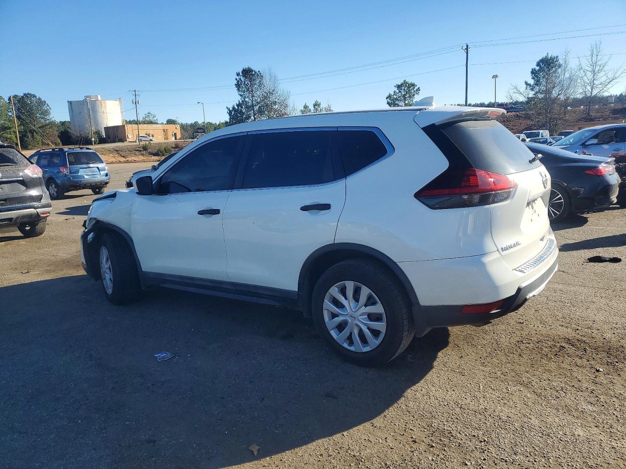 2020 NISSAN ROGUE S photo 4
