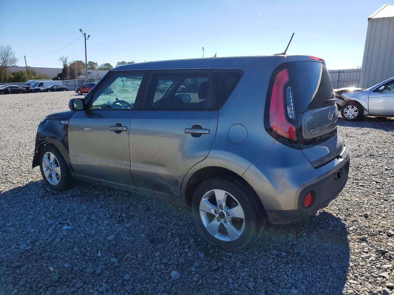 2018 KIA SOUL BASE photo 4