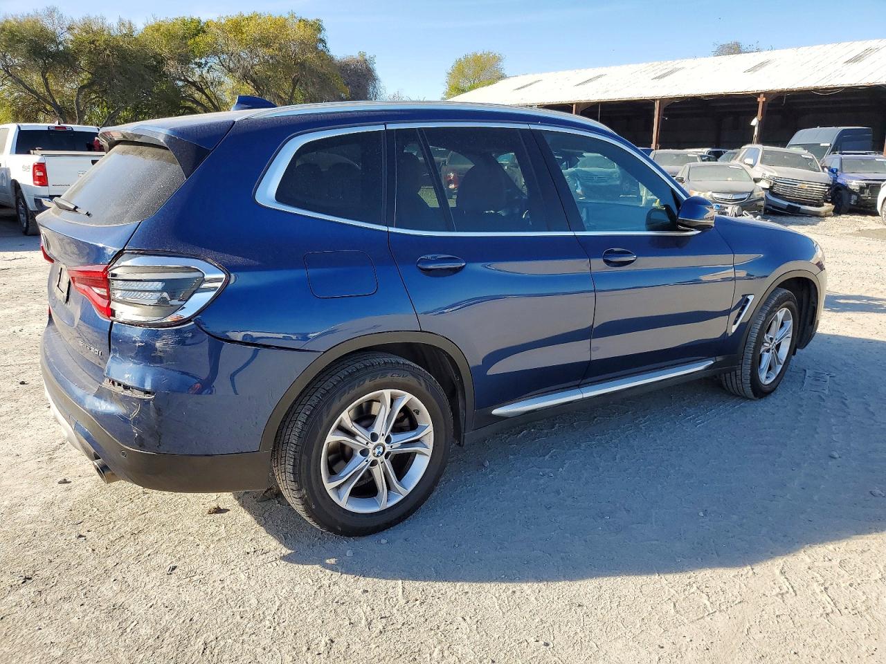 2019 BMW X3 SDRIVE30I photo 3