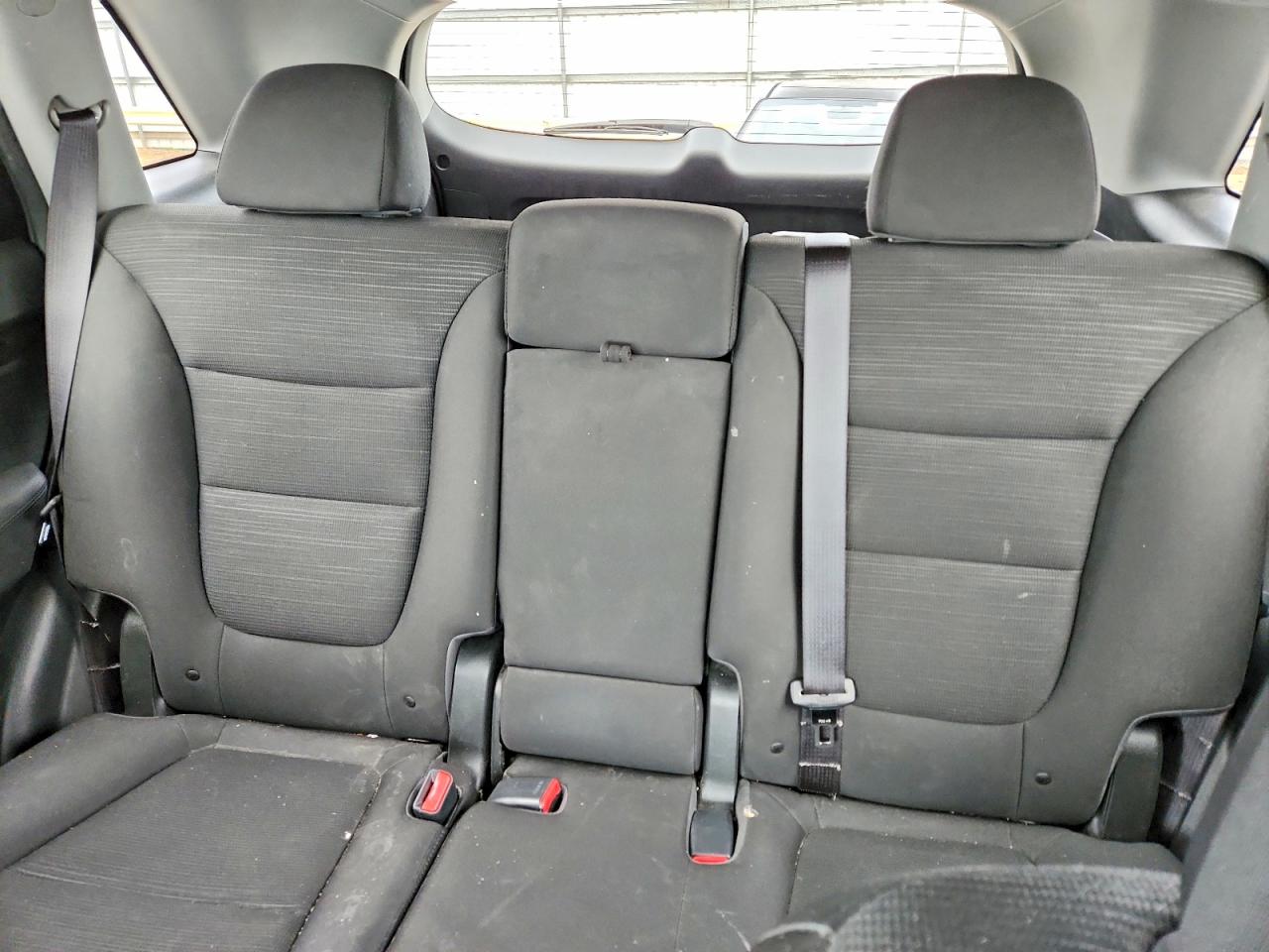 2014 KIA SORENTO LX photo 10
