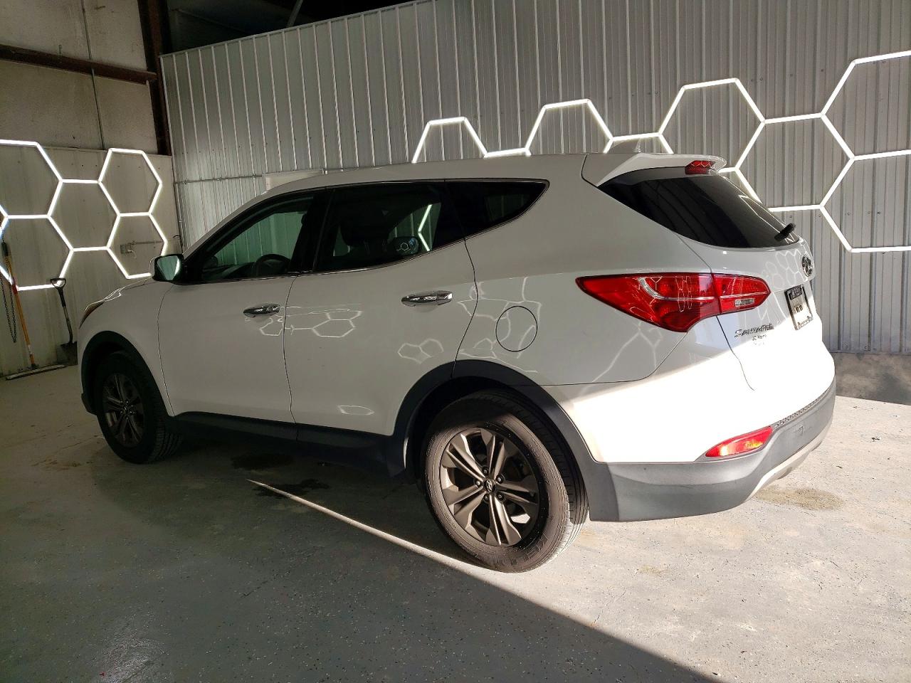 2014 HYUNDAI SANTA FE SPORT photo 2