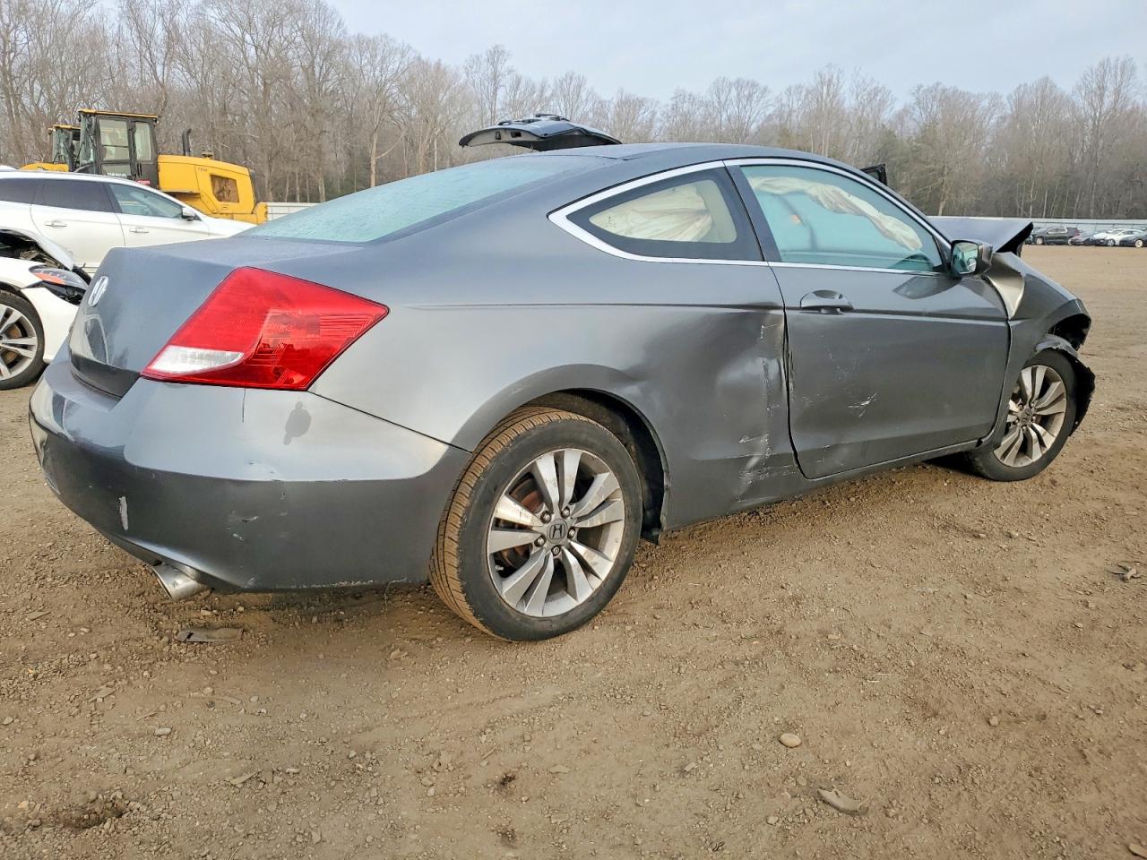 2012 HONDA ACCORD LX photo 3