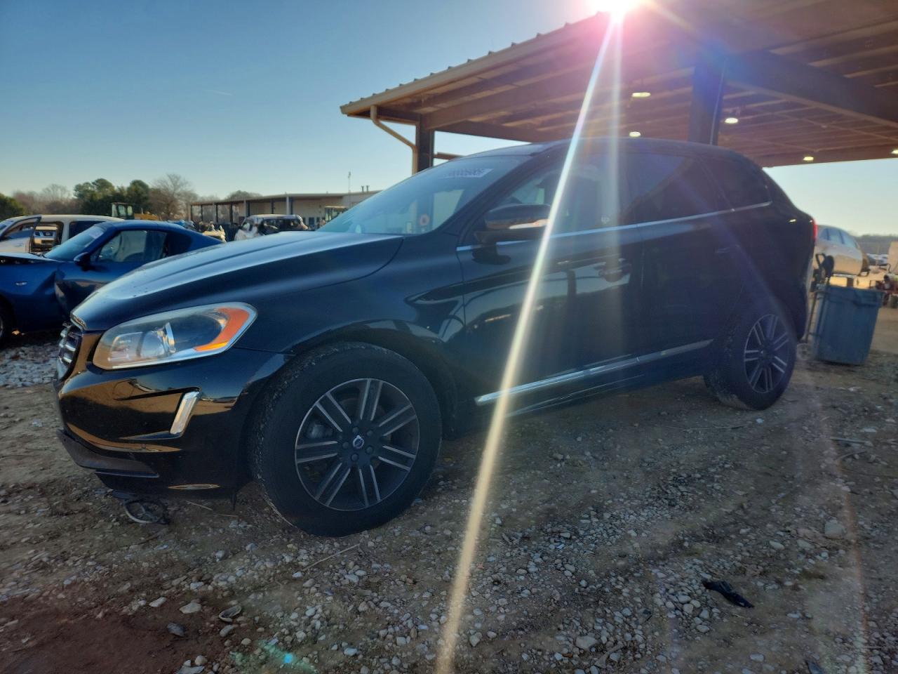 2017 VOLVO XC60