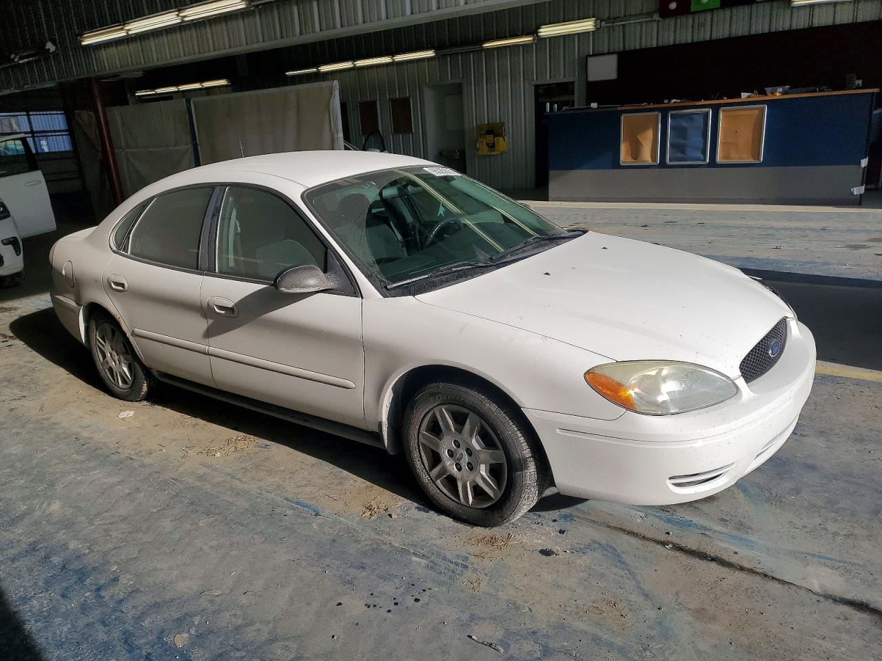 2007 FORD TAURUS SE photo 4