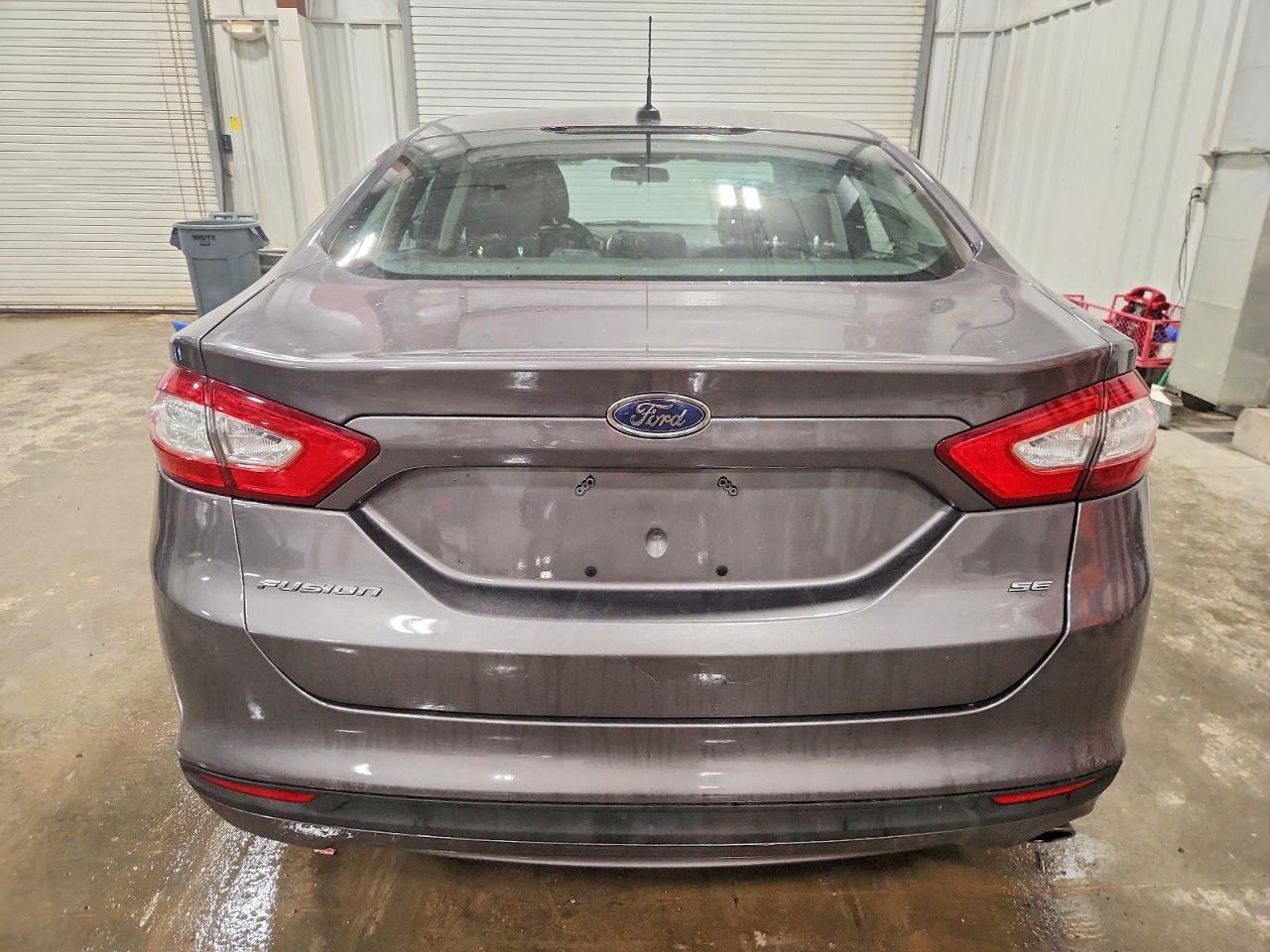 2013 FORD FUSION SE photo 6