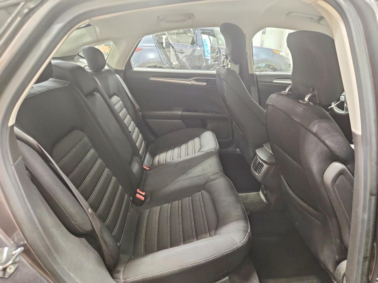 2013 FORD FUSION SE photo 10