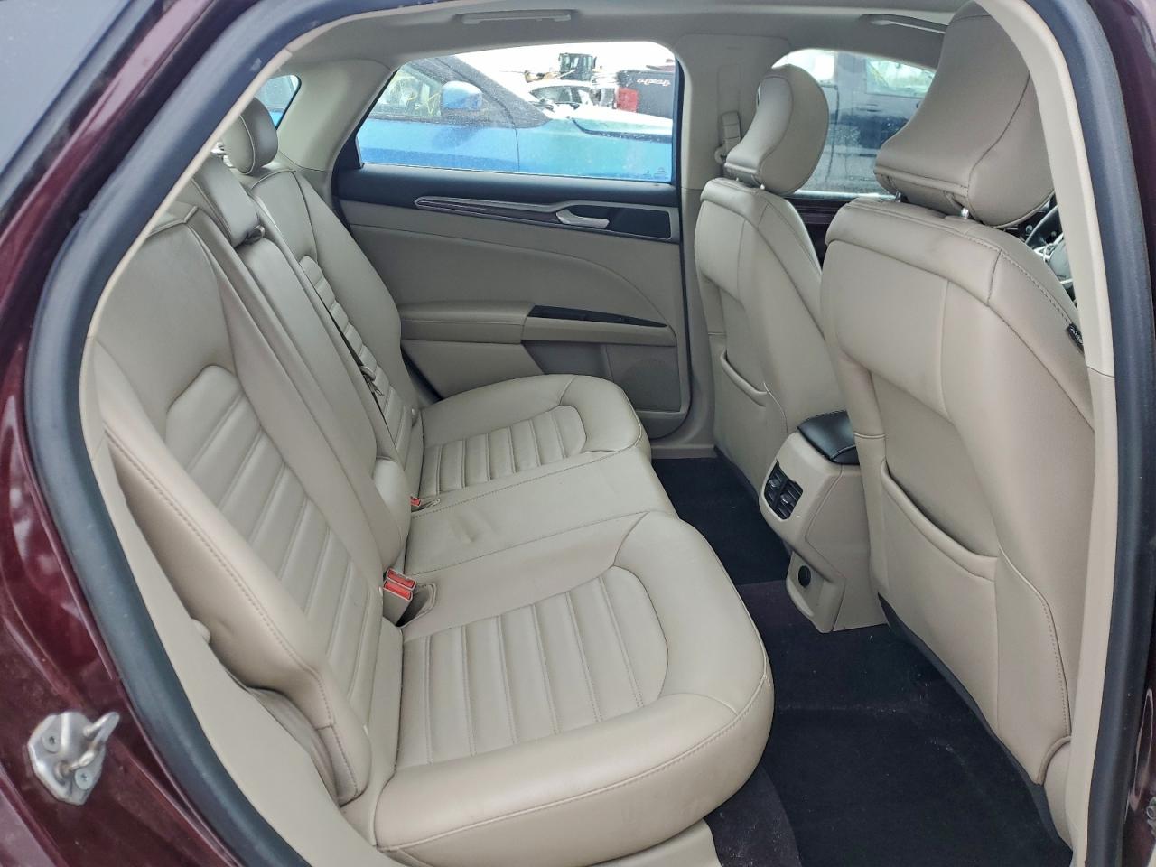 2017 FORD FUSION SE photo 10