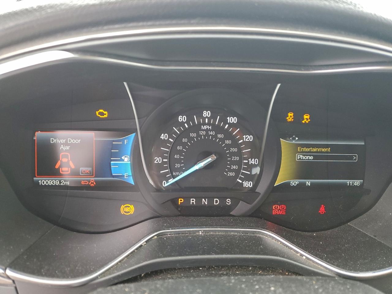 2017 FORD FUSION SE photo 9