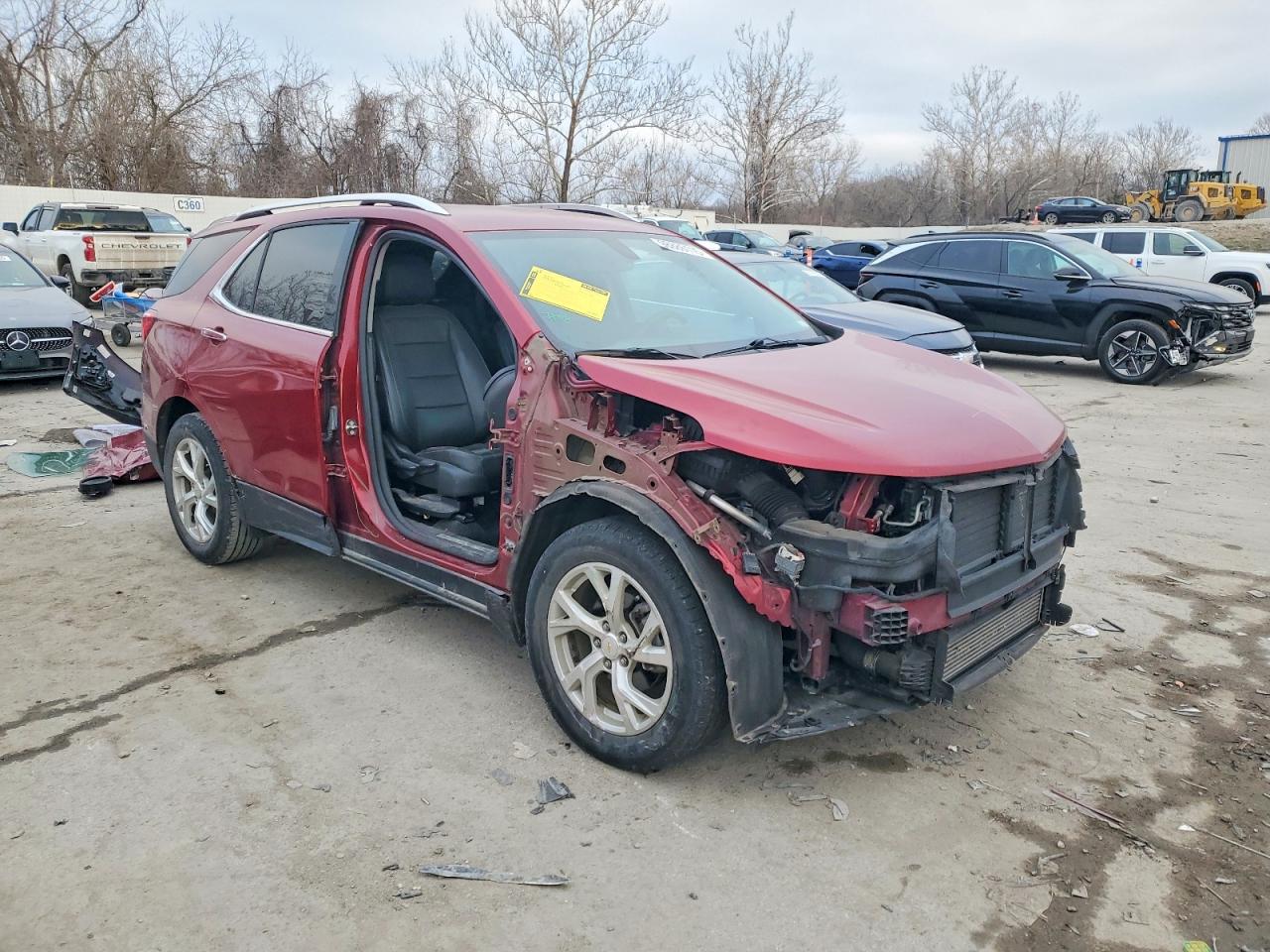 2018 CHEVROLET EQUINOX PREMIER photo 4