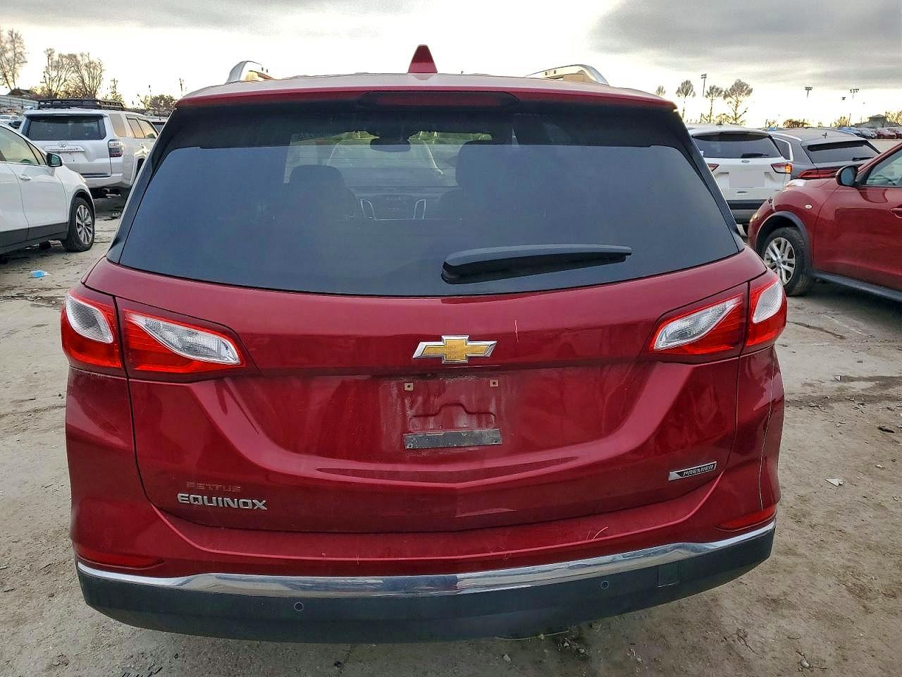 2018 CHEVROLET EQUINOX PREMIER photo 6
