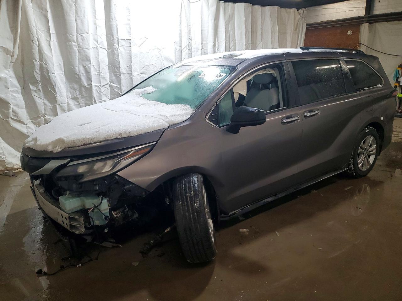 2022 TOYOTA SIENNA