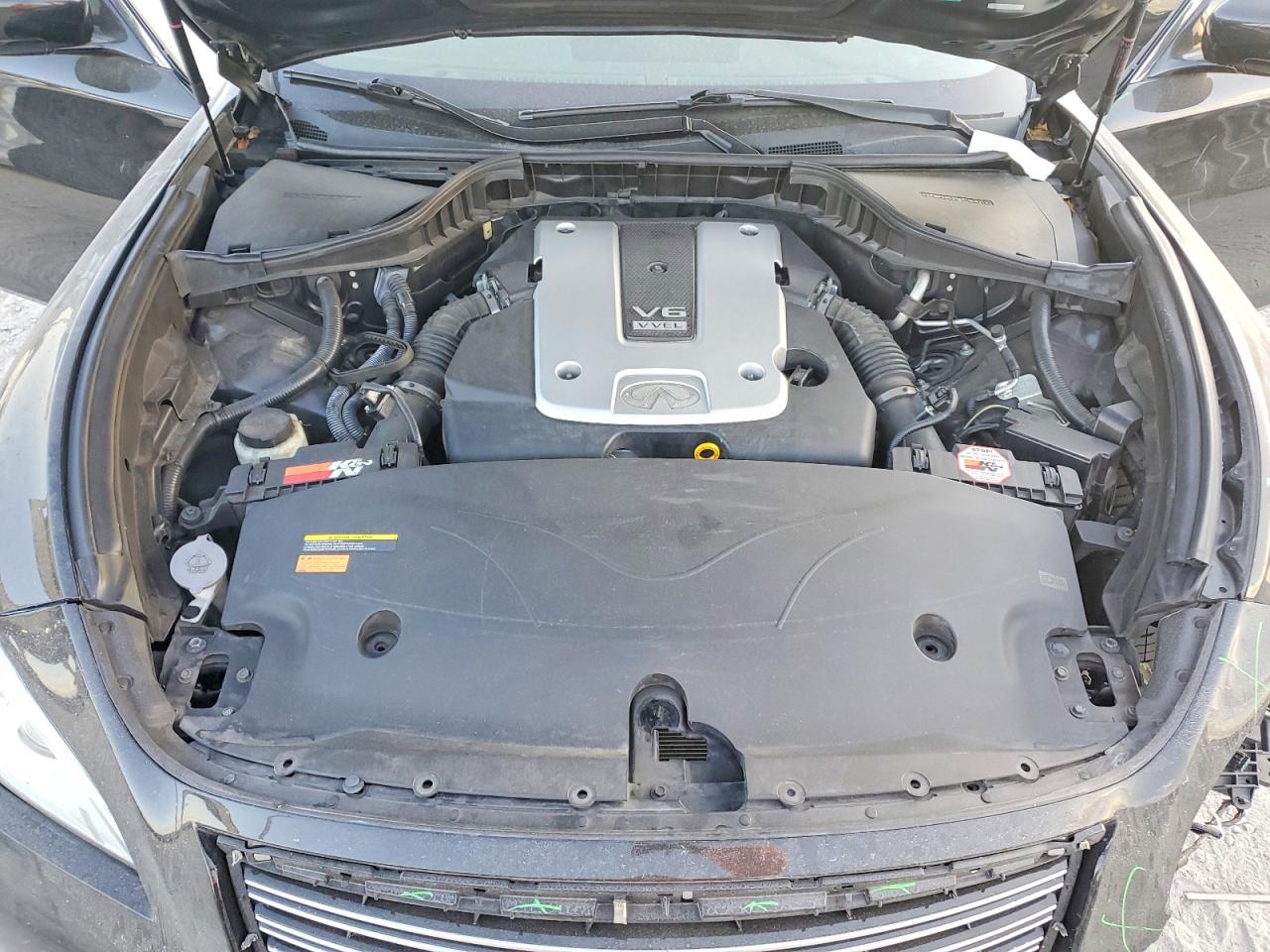 2013 INFINITI M37 photo 21