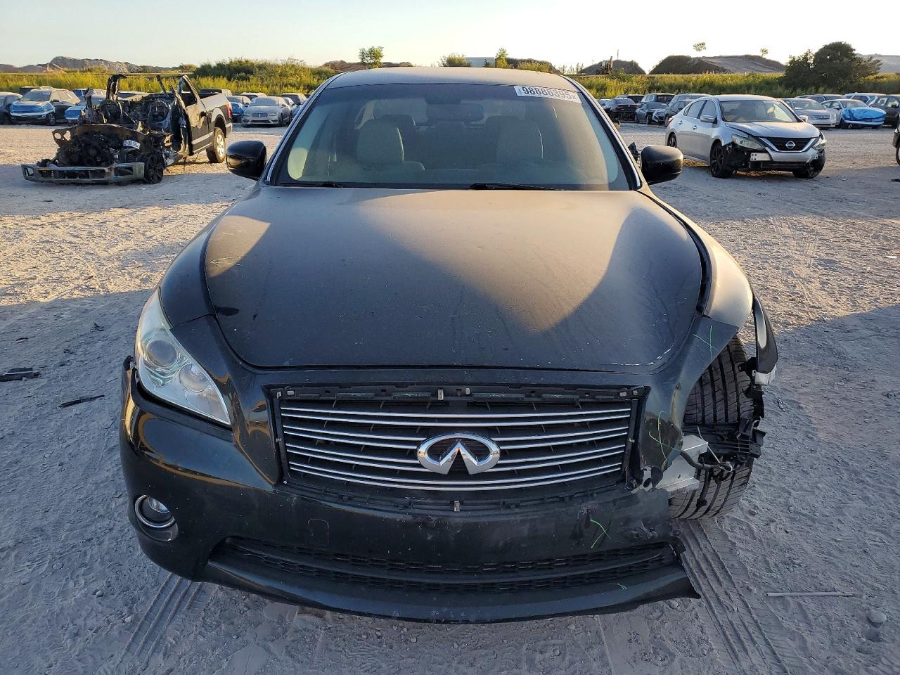 2013 INFINITI M37 photo 9