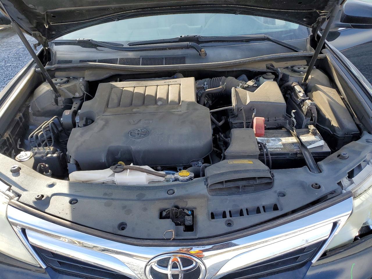 2013 TOYOTA CAMRY SE photo 11