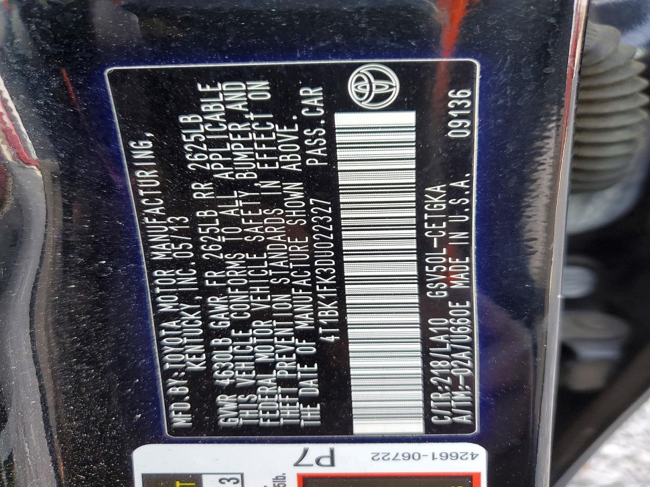 2013 TOYOTA CAMRY SE photo 12