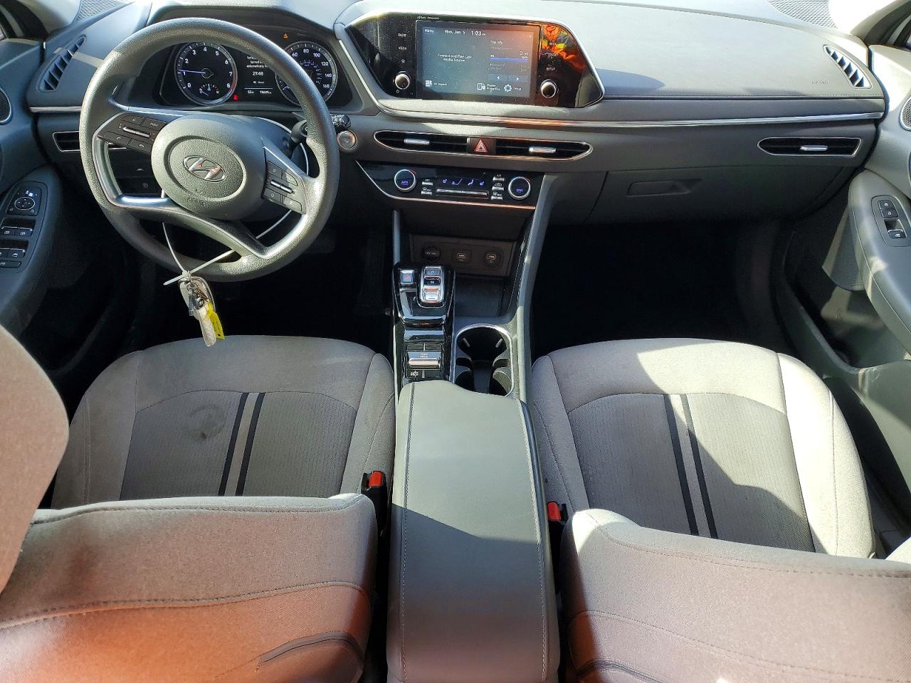 2020 HYUNDAI SONATA SEL photo 8