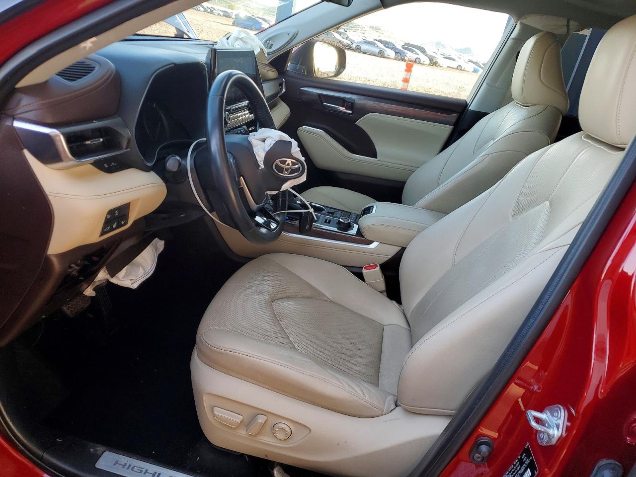 2021 TOYOTA HIGHLANDER LIMITED photo 7