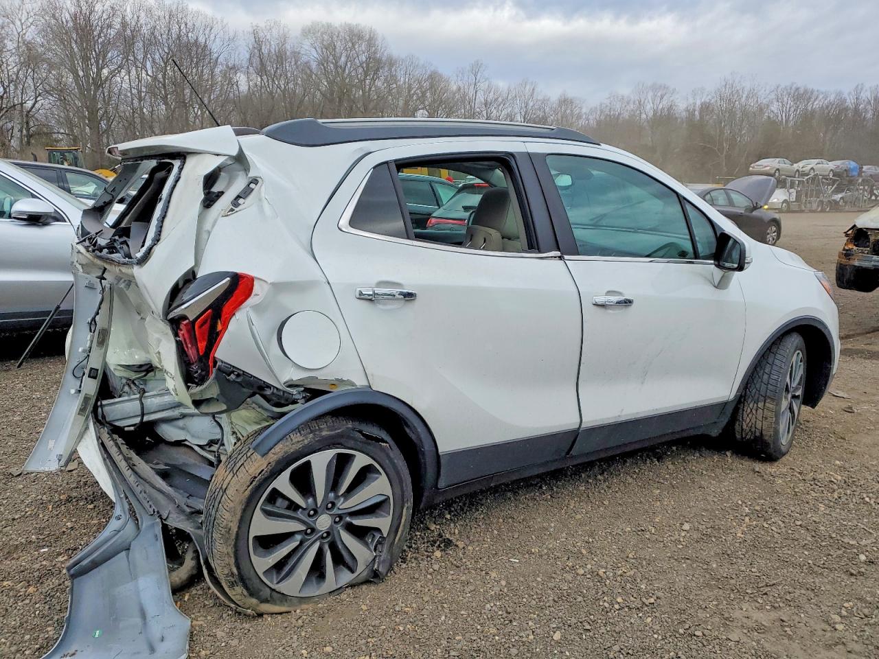 2019 BUICK ENCORE ESSENCE photo 3