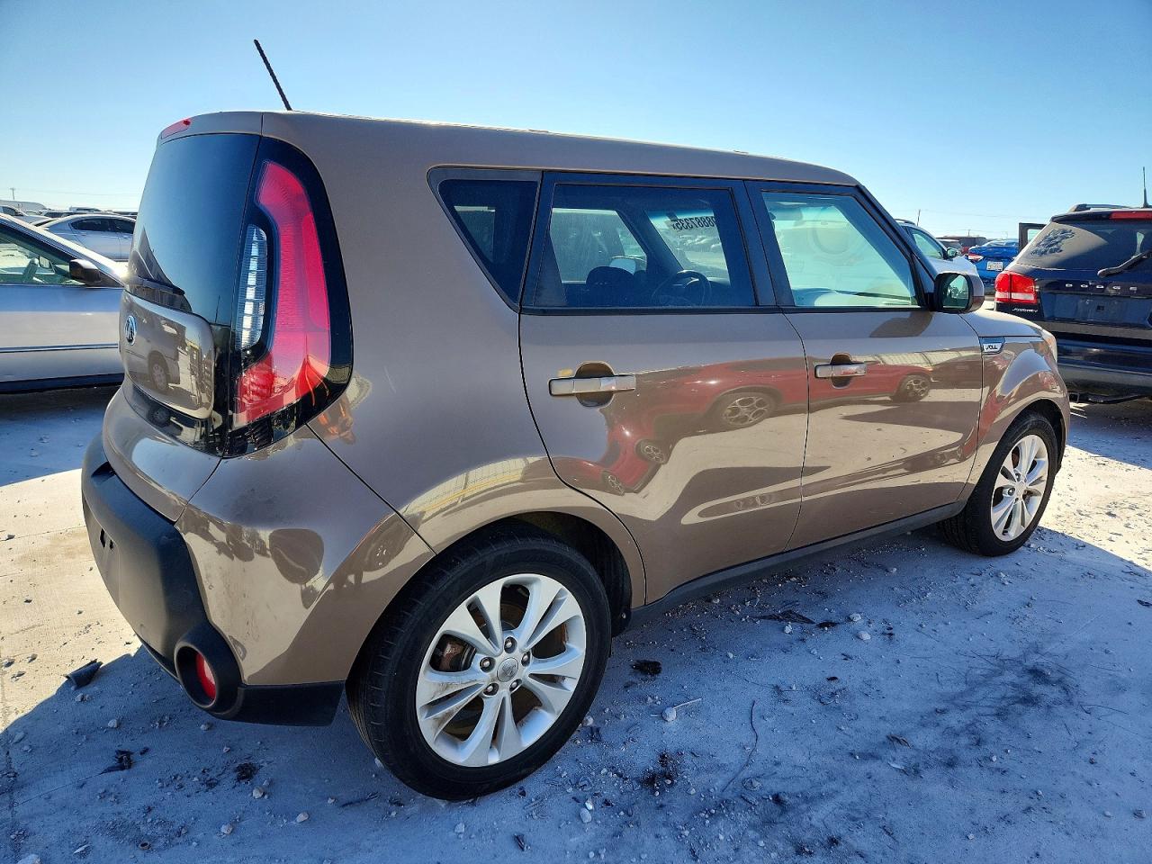2015 KIA SOUL + photo 3