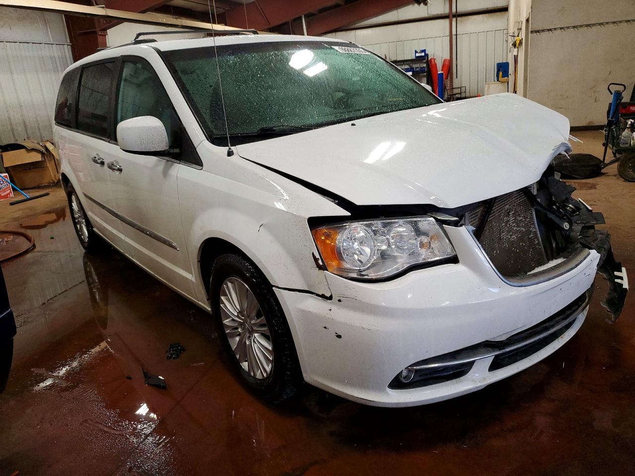 2015 CHRYSLER TOWN & COUNTRY LIMITED photo 4