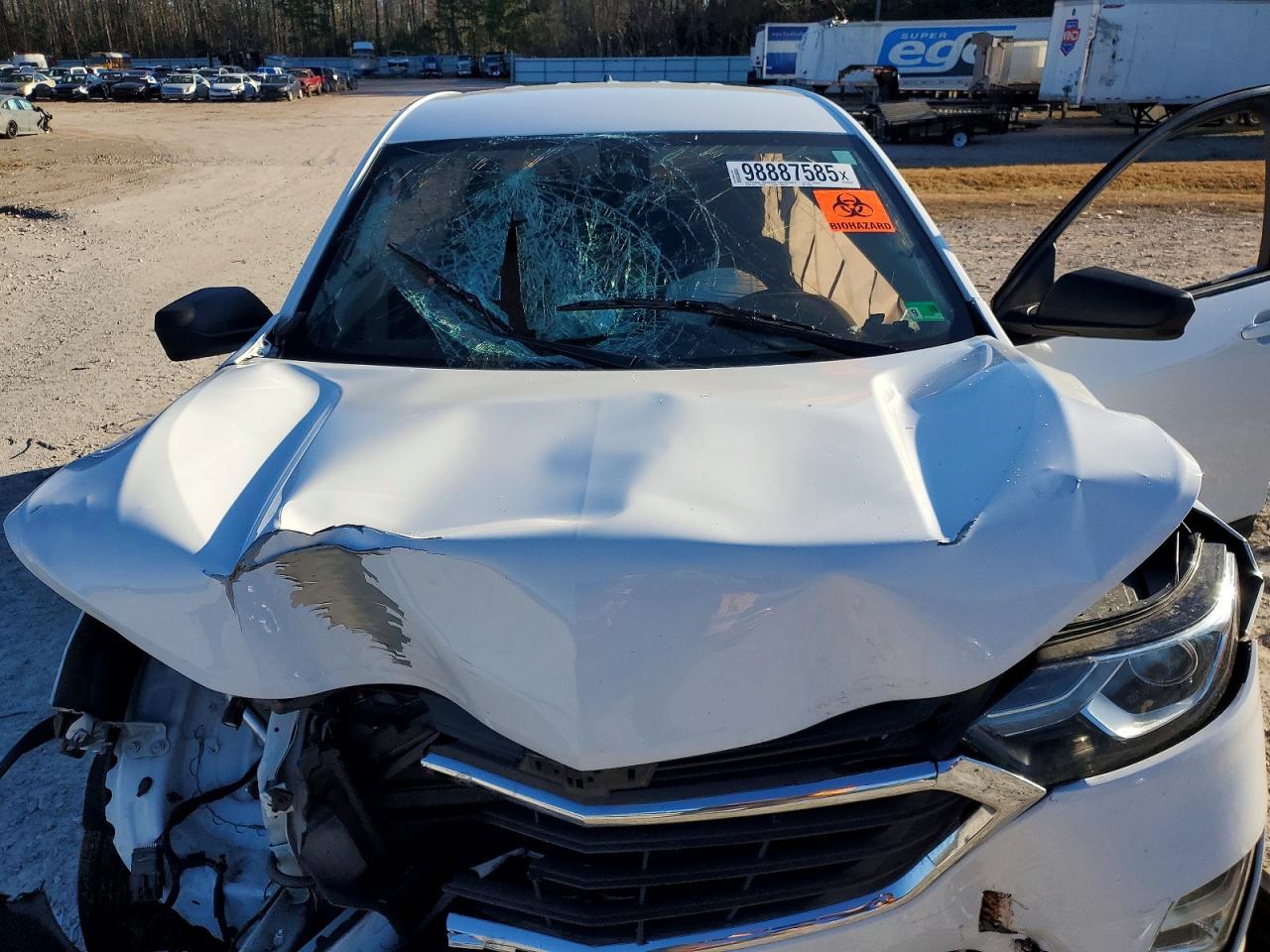 2020 CHEVROLET EQUINOX LS photo 12