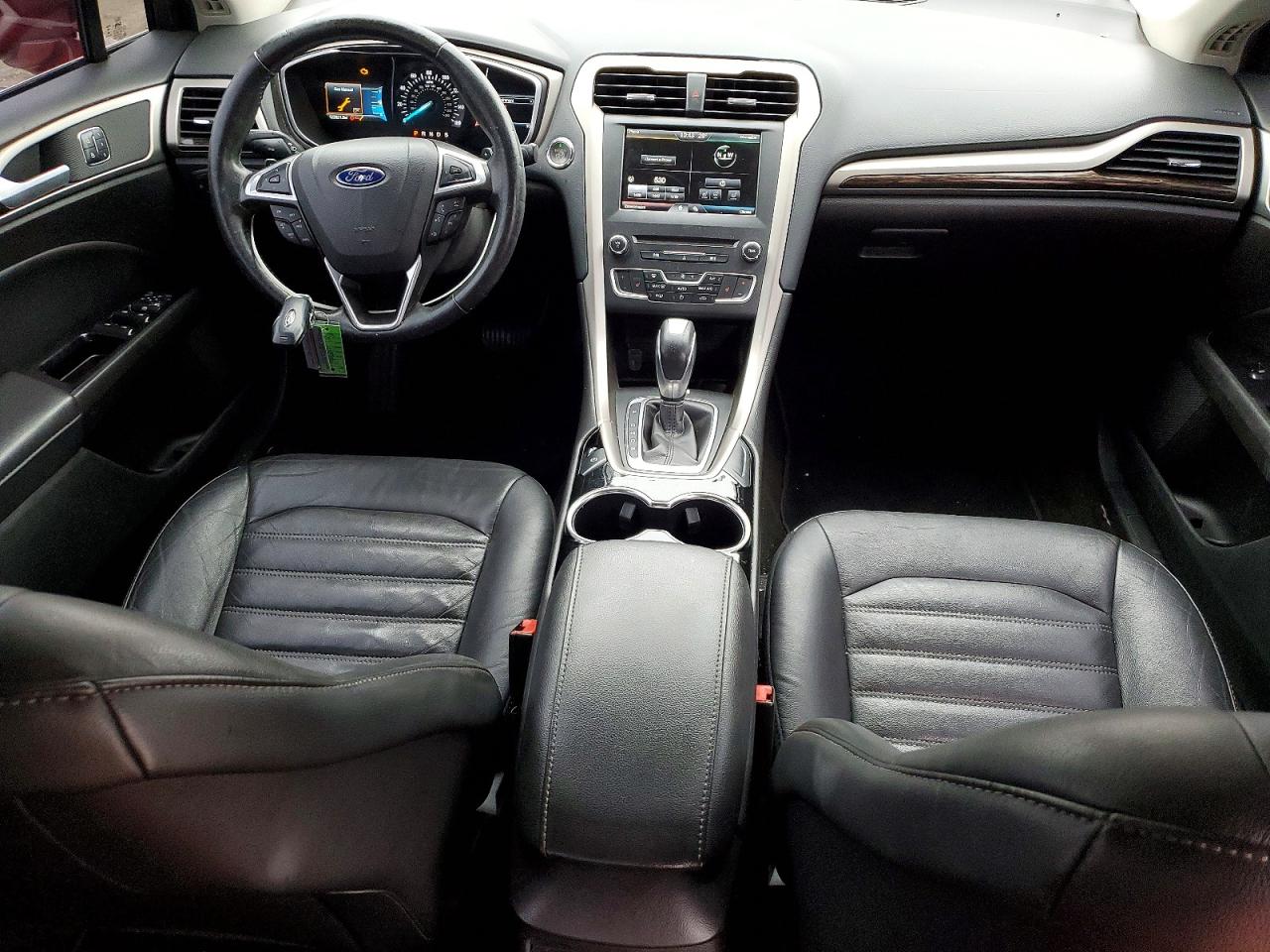2016 FORD FUSION SE photo 8