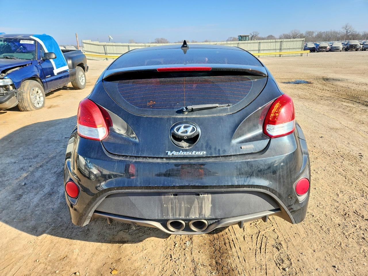 2017 HYUNDAI VELOSTER TURBO photo 6
