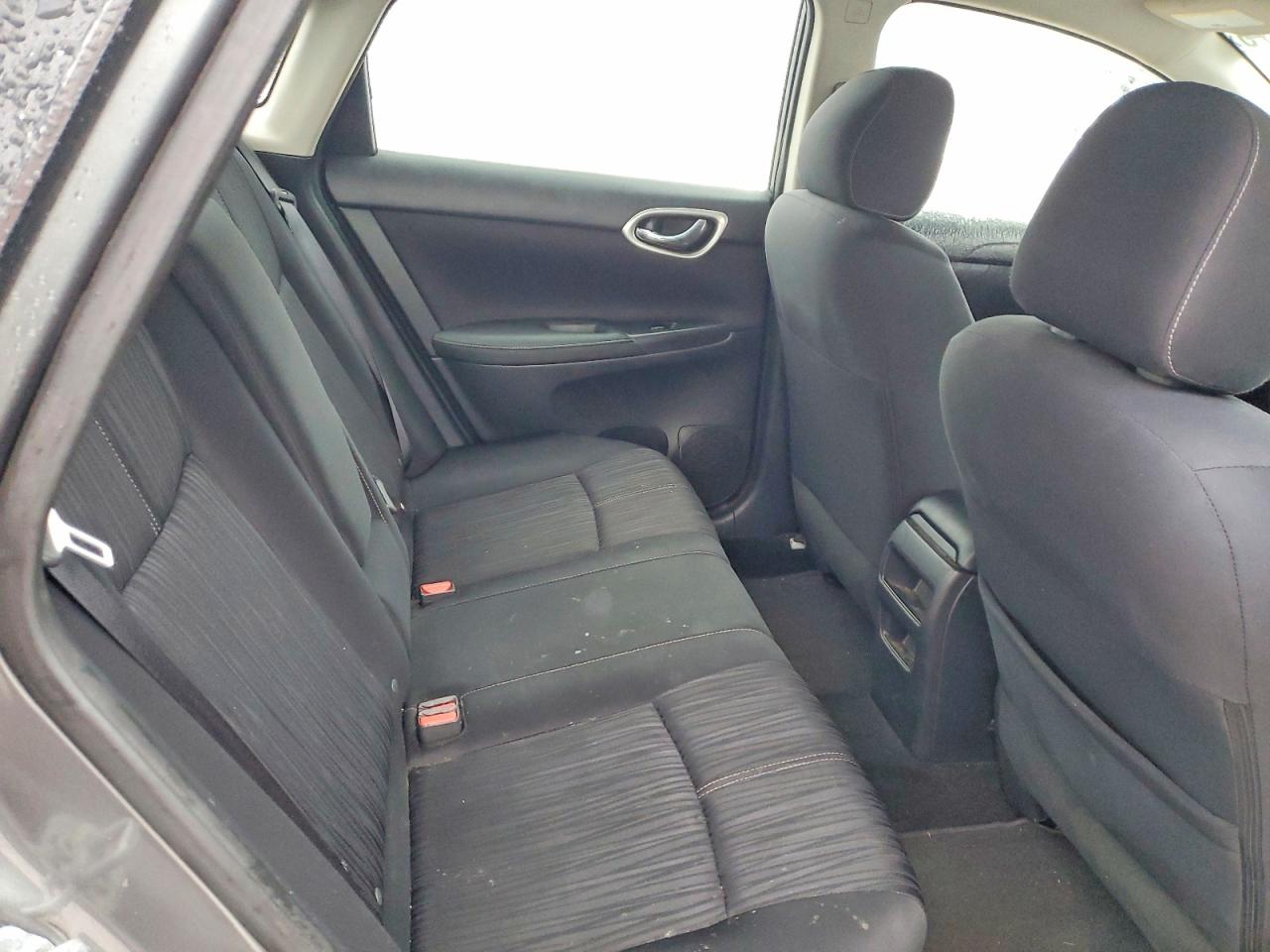 2016 NISSAN SENTRA S photo 10