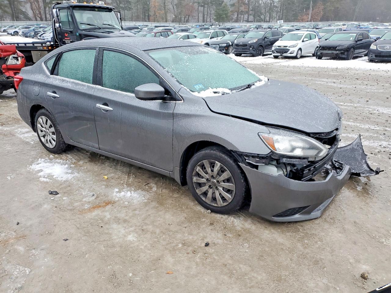 2016 NISSAN SENTRA S photo 4
