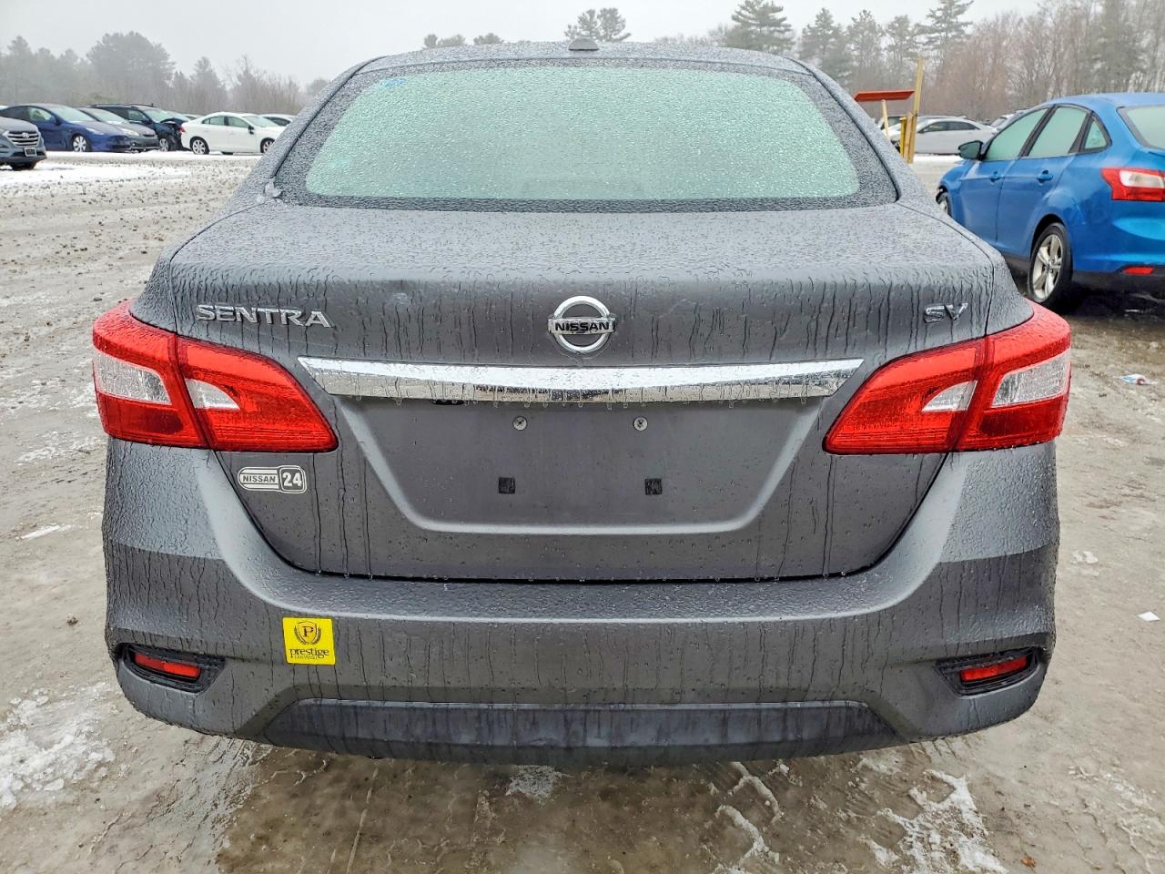 2016 NISSAN SENTRA S photo 6