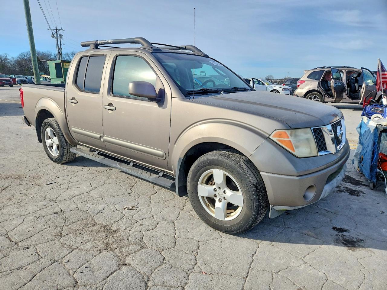 2006 NISSAN FRONTIER CREW CAB LE photo 4