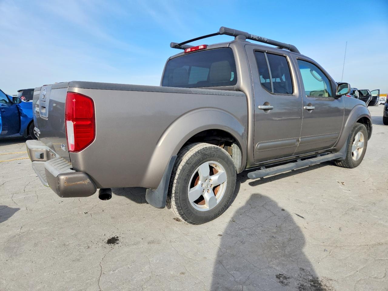 2006 NISSAN FRONTIER CREW CAB LE photo 3