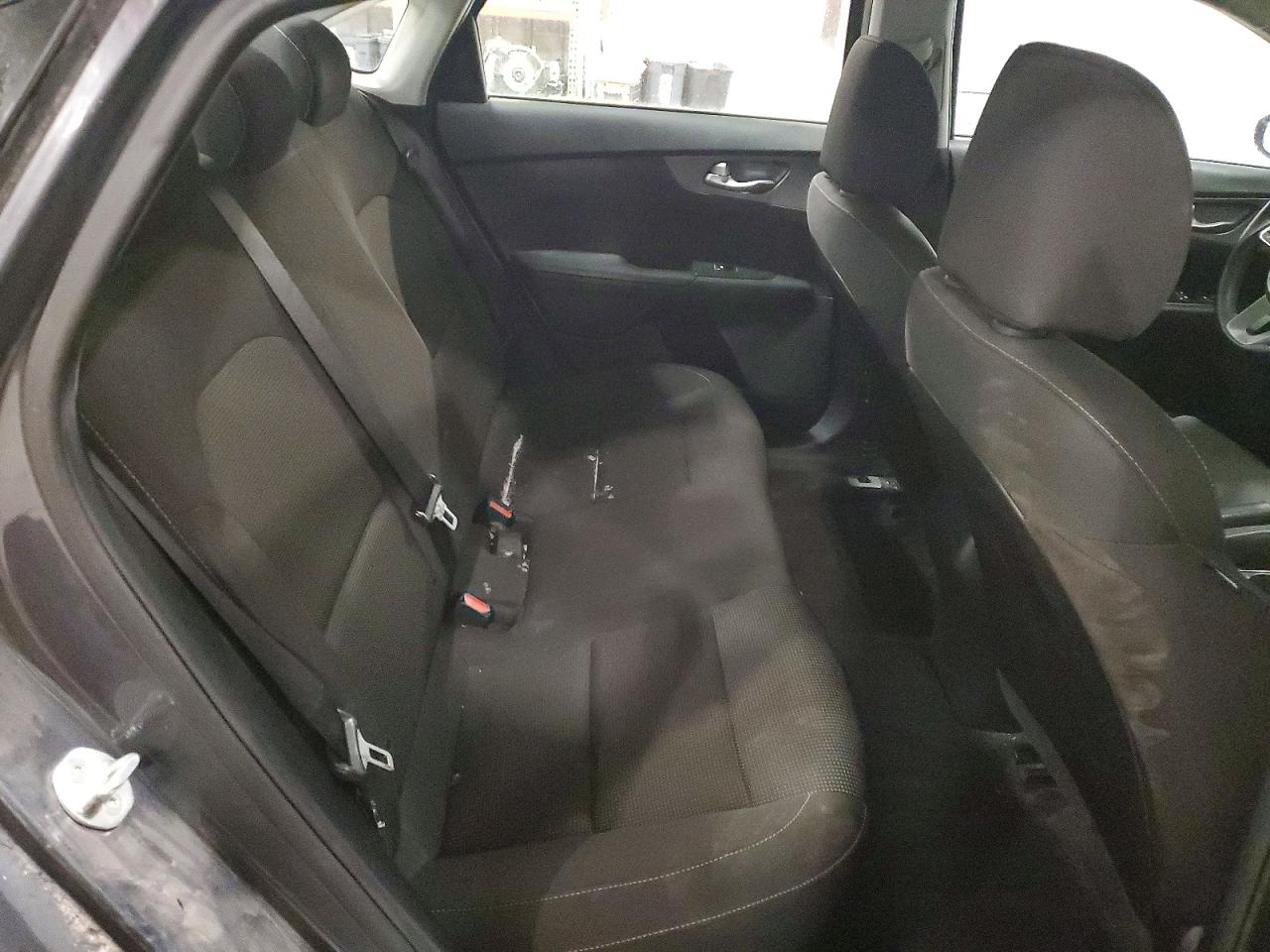 2020 KIA FORTE FE photo 10