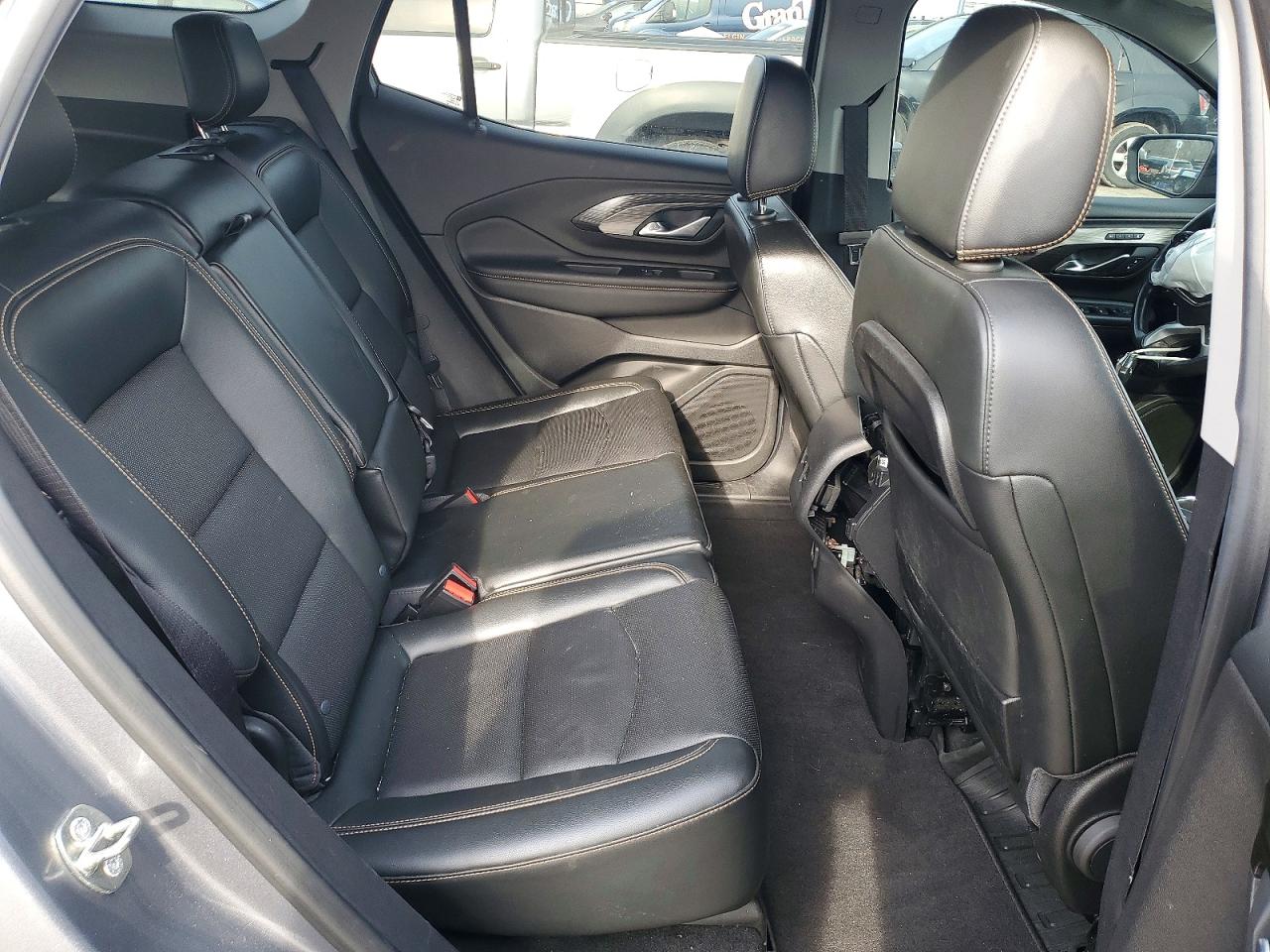 2019 GMC TERRAIN SLT photo 11