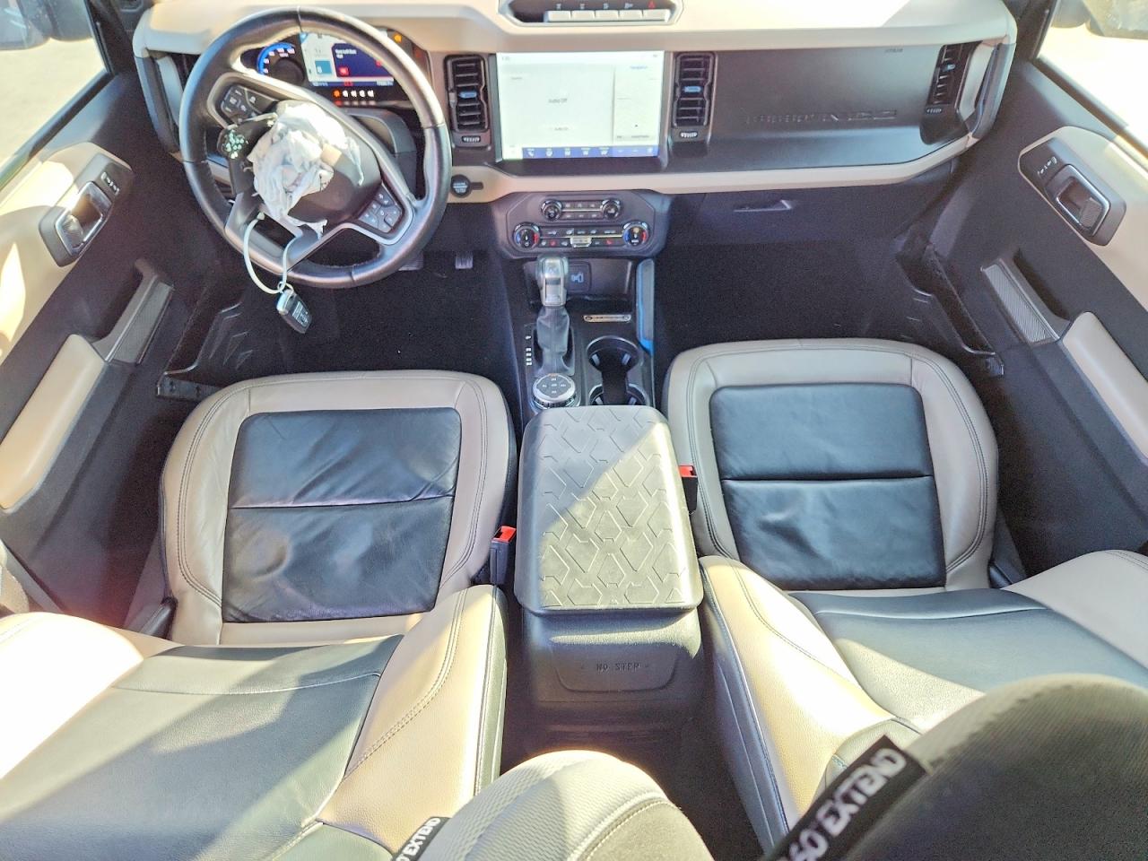 2022 FORD BRONCO BASE photo 15