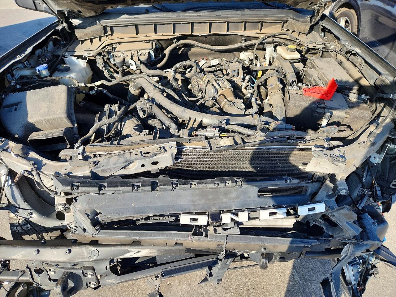 2022 FORD BRONCO BASE photo 23