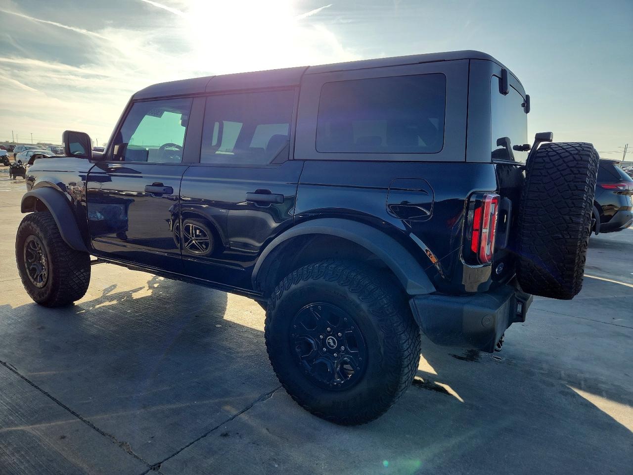 2022 FORD BRONCO BASE photo 3