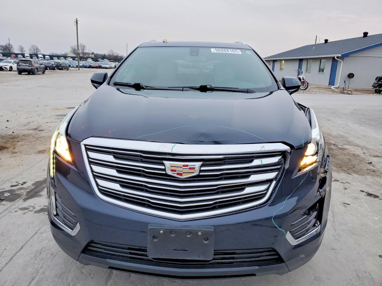 2017 CADILLAC XT5 photo 5