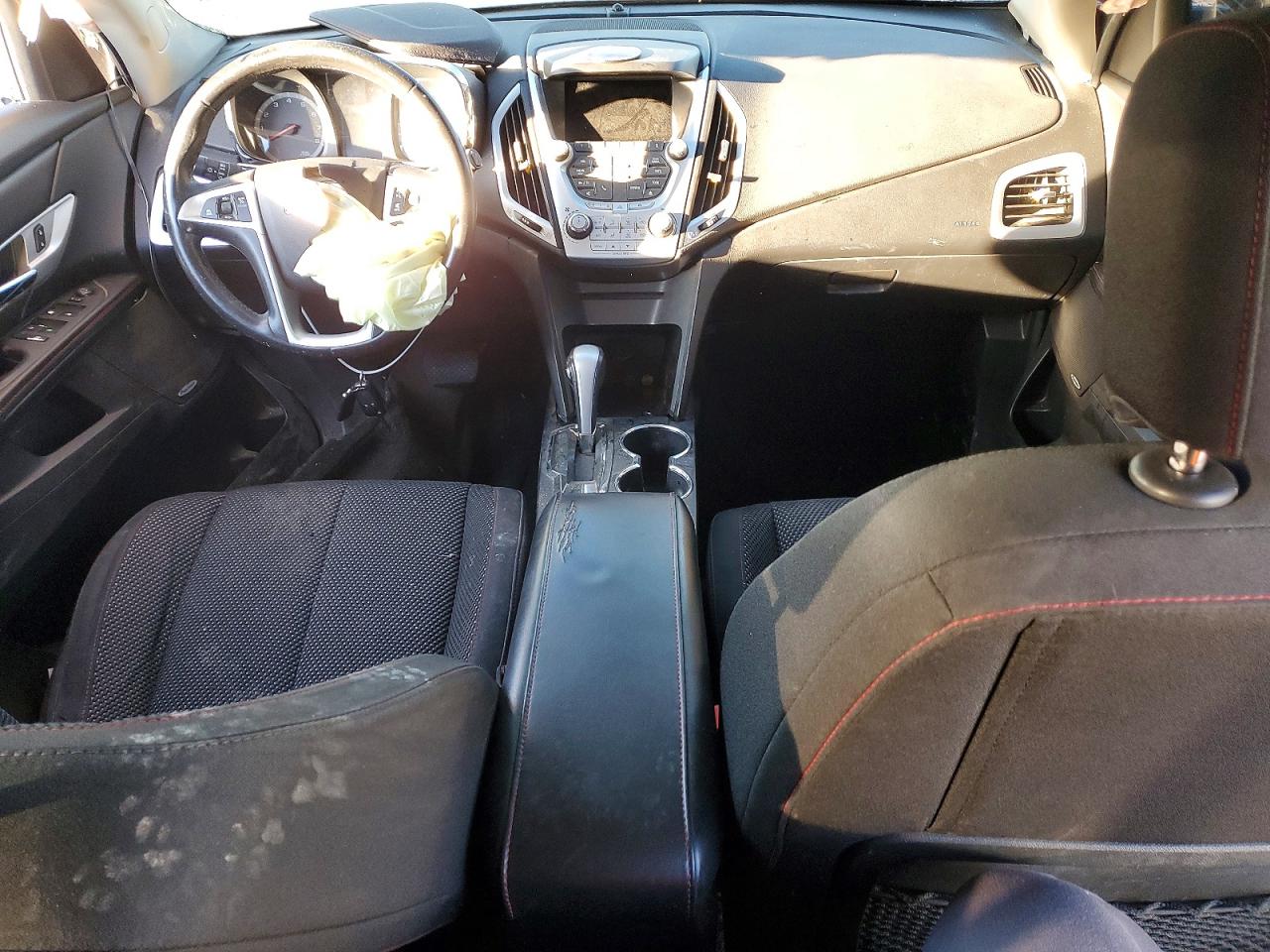 2015 GMC TERRAIN SLE photo 8