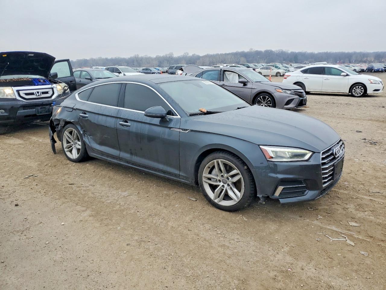 2019 AUDI A5 PREMIUM photo 4