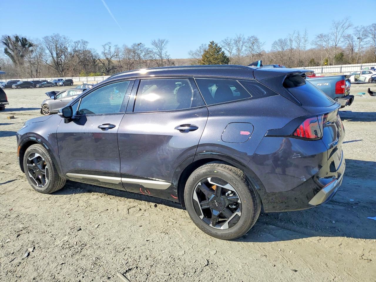 2026 KIA SPORTAGE SX photo 2