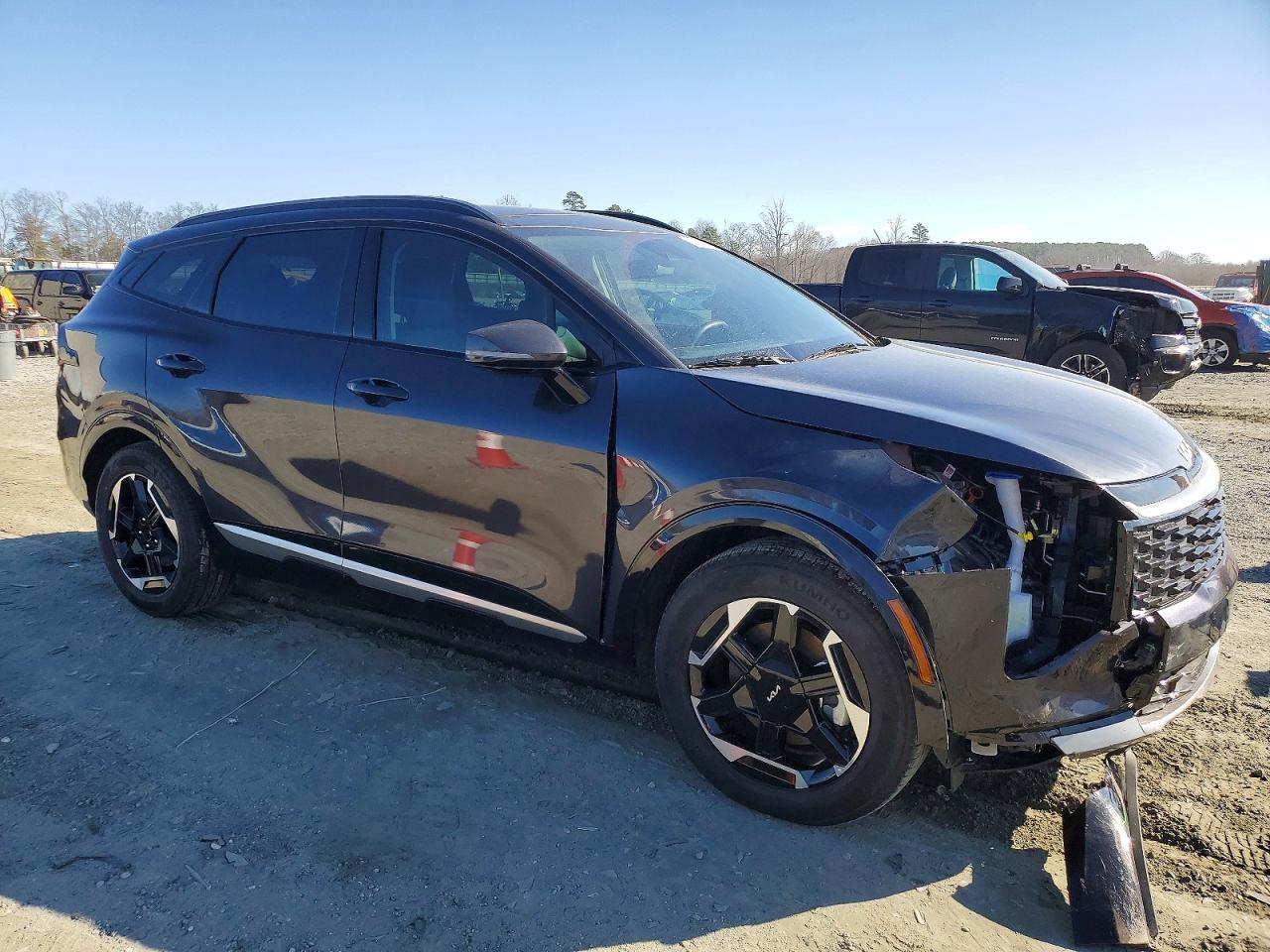 2026 KIA SPORTAGE SX photo 4