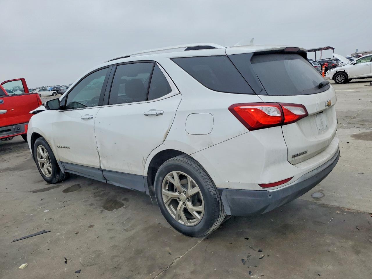 2020 CHEVROLET EQUINOX PREMIER photo 2