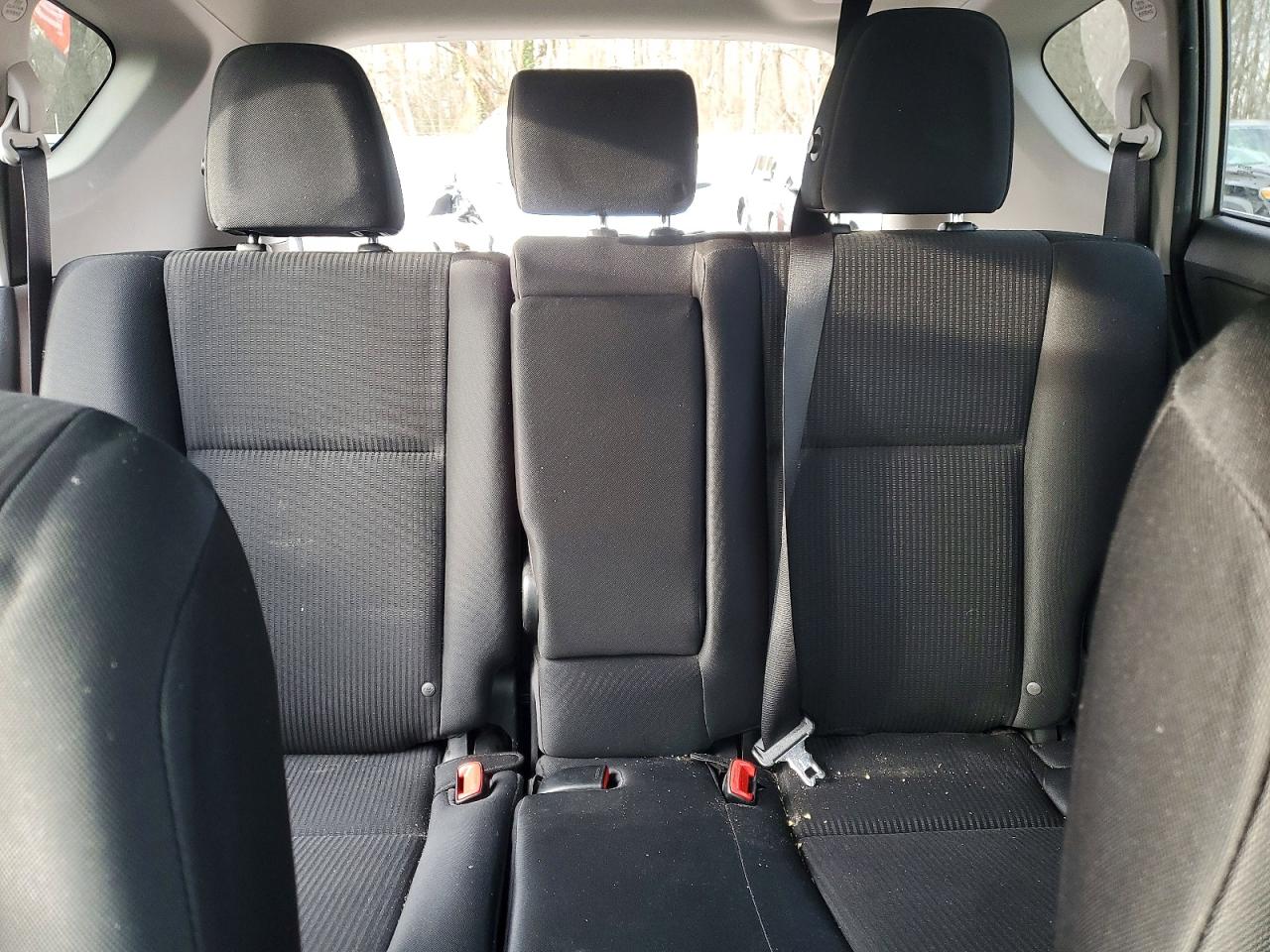 2015 TOYOTA RAV4 LE photo 10