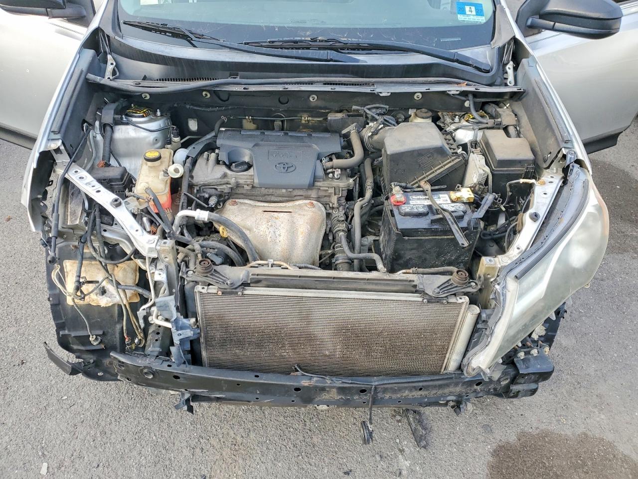 2015 TOYOTA RAV4 LE photo 12