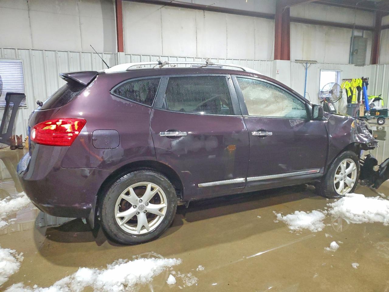 2011 NISSAN ROGUE S photo 3