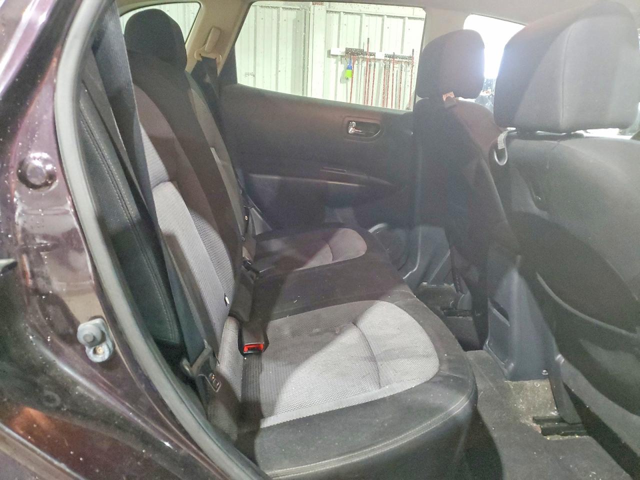 2011 NISSAN ROGUE S photo 10