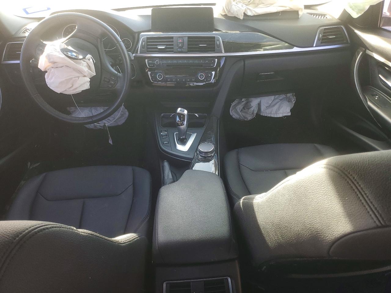 2017 BMW 320 I photo 15